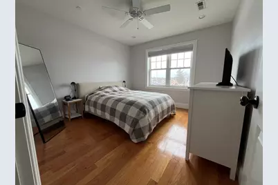 563 Broadway #302, Somerville, MA 02144 - Photo 5