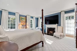 71 Sears Rd, Brookline, MA 02445 - Photo 9