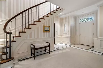 71 Sears Road, Brookline, MA 02445 - Photo 7