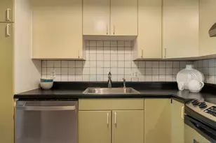 287 Harvard St, Cambridge, MA 02139 - Photo 9