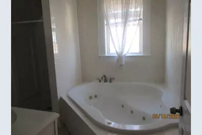 11 Crescent St, Lawrence, MA 01841 - Photo 11