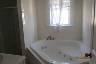 11 Crescent St, Lawrence, MA 01841 - Photo 11