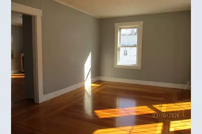 11 Crescent St, Lawrence, MA 01841 - Photo 9