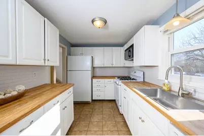 5 Harbor Hill Dr #5, Bourne, MA 02532 - Photo 5