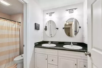 22 Bittersweet Blvd, Worcester, MA 01607 - Photo 15