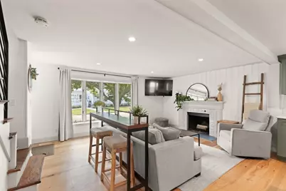 4 Pinewood Ave, Beverly, MA 01915 - Photo 7