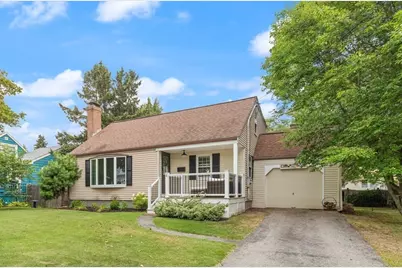 4 Pinewood Ave, Beverly, MA 01915 - Photo 3