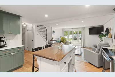 4 Pinewood Ave, Beverly, MA 01915 - Photo 15