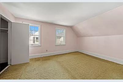 6 Cottage Pl, Lowell, MA 01852 - Photo 19