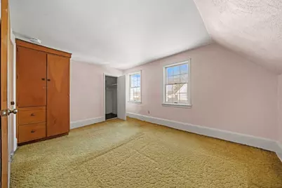 6 Cottage Pl, Lowell, MA 01852 - Photo 17