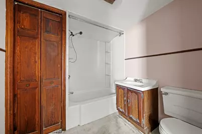 6 Cottage Pl, Lowell, MA 01852 - Photo 15