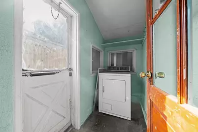 6 Cottage Pl, Lowell, MA 01852 - Photo 25