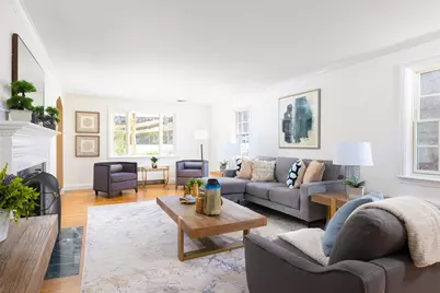 61 Woodlawn Dr, Newton, MA 02467 - Photo 3