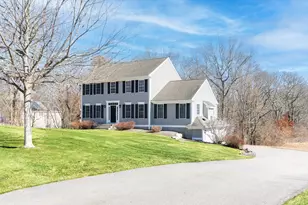 2681 Courtlyn Rd, Dighton, MA 02715 - Photo 3