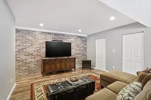 5 Chapel Way, Stoneham, MA 02180 - Photo 27