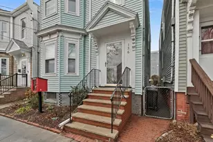 136 Coleridge St, Boston, MA 02128 - Photo 3