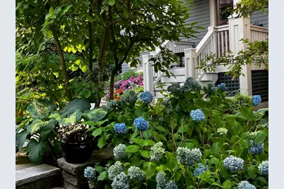 80 Upland Rd #B, Cambridge, MA 02140 - Photo 27