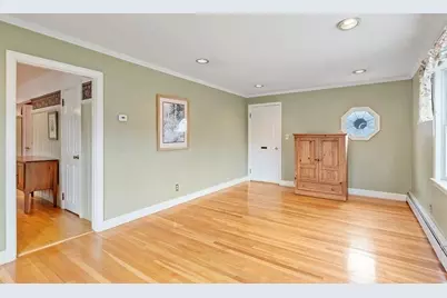 68 Spring Rd, Nahant, MA 01908 - Photo 5