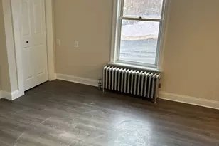 230 Pleasant St, Worcester, MA 01609 - Photo 5