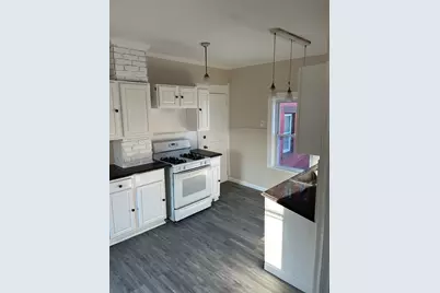 230 Pleasant St #2, Worcester, MA 01609 - Photo 7