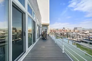30 Constellation Wharf, Boston, MA 02129 - Photo 23