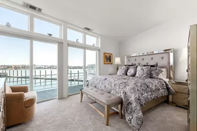 30 Constellation Wharf #30, Boston, MA 02129 - Photo 15