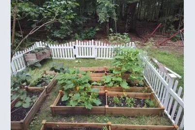 78 Milford St, Upton, MA 01568 - Photo 33