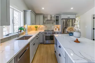 15 Manomet Beach Blvd, Plymouth, MA 02360 - Photo 7