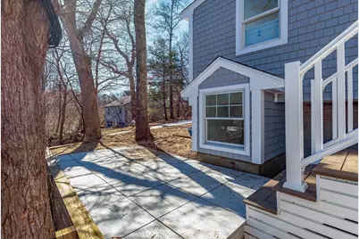 15 Manomet Beach Blvd, Plymouth, MA 02360 - Photo 5
