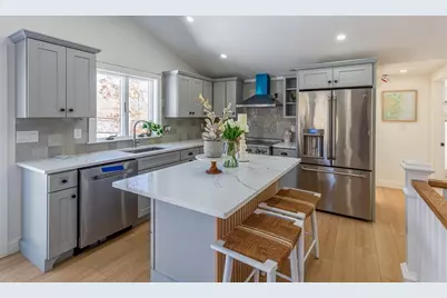 15 Manomet Beach Blvd, Plymouth, MA 02360 - Photo 9