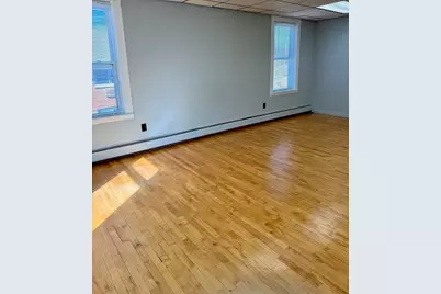 335 Central St #2R, Saugus, MA 01906 - Photo 3