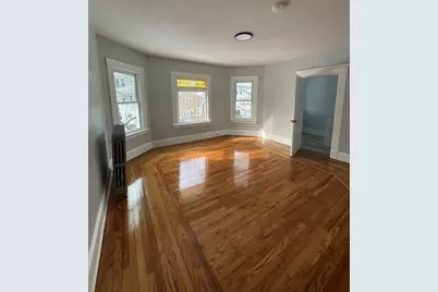 25 Malden St #2, Springfield, MA 01108 - Photo 5