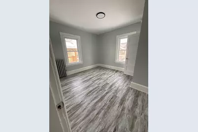 25 Malden St #2, Springfield, MA 01108 - Photo 7