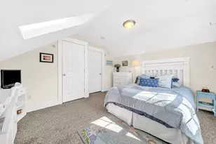 121 E Cottage St, Boston, MA 02125 - Photo 27