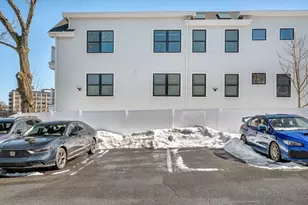 121 E Cottage St, Boston, MA 02125 - Photo 7