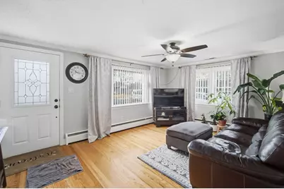 100 Kensington St, Agawam, MA 01030 - Photo 7