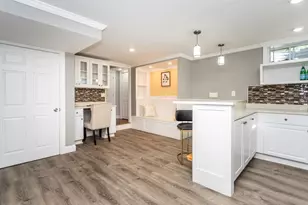 10 Rosegate Rd, Needham, MA 02494 - Photo 27