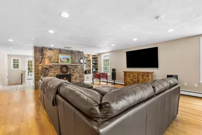 18 Duane Drive, North Reading, MA 01864 - Photo 9