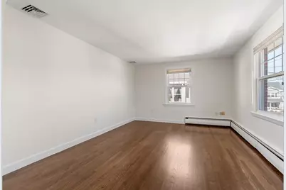 11 Pond Street #11, Watertown, MA 02472 - Photo 3