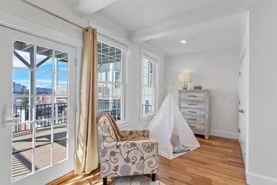 274 Bunker Hill Street, Boston, MA 02129 - Photo 17