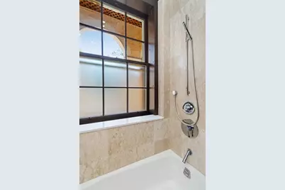 60 W Glen Rd #101, Brookline, MA 02445 - Photo 15