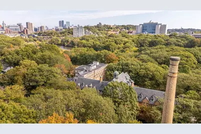 60 W Glen Rd #101, Brookline, MA 02445 - Photo 37