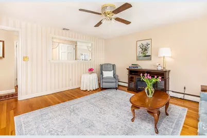 15 Francis Rd, Salem, MA 01970 - Photo 5