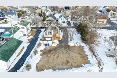 78 Middle Street, Fairhaven, MA 02719 - Photo 5