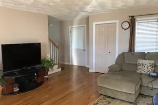 111 Oxford St, Revere, MA 02151 - Photo 5