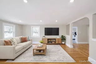 28 Newton Ct, Weymouth, MA 02191 - Photo 3