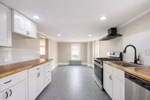 28 Newton Ct, Weymouth, MA 02191 - Photo 11