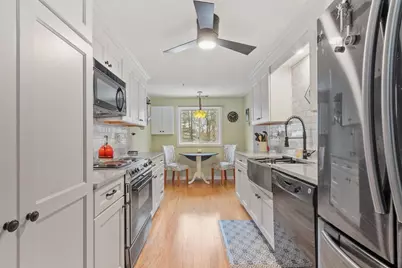 12 Ledgewood Way #8, Peabody, MA 01960 - Photo 7