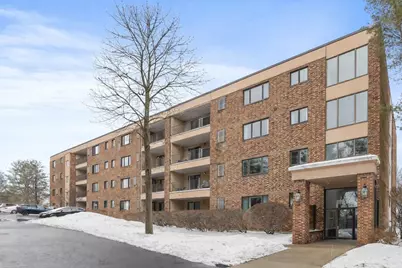 12 Ledgewood Way #8, Peabody, MA 01960 - Photo 1