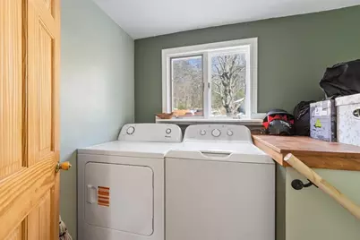 7 Jackson St, Gardner, MA 01440 - Photo 17